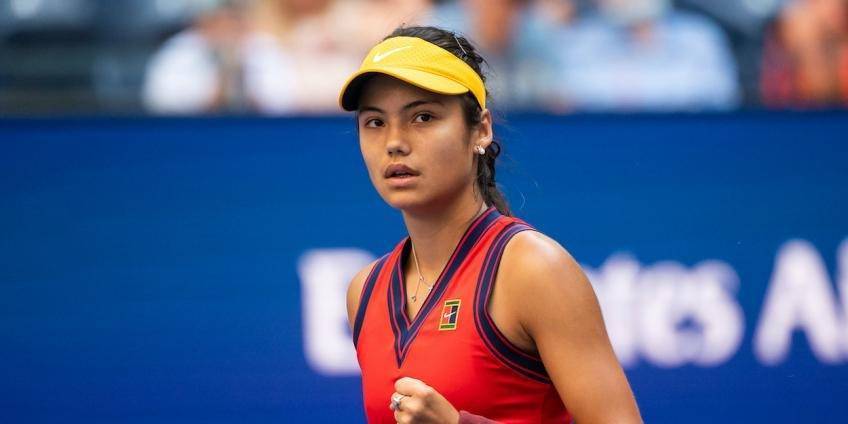 吉迪空砍28+11+11，生涯23次三双追平埃尔金·贝勒