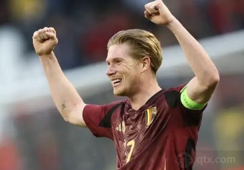 斗地主中期判断为什么关键（中局见胜负：斗地主为何重视中期判断）